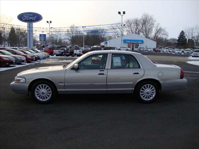 2010 Mercury Grand Marquis Unknown