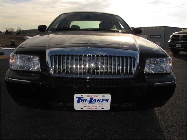 2010 Mercury Grand Marquis Touring W/nav.sys