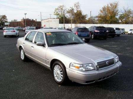 2010 Mercury Grand Marquis Unknown