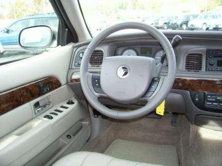 2010 Mercury Grand Marquis Unknown