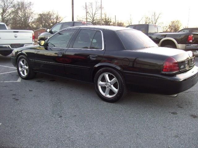 2003 Mercury Marauder Unknown