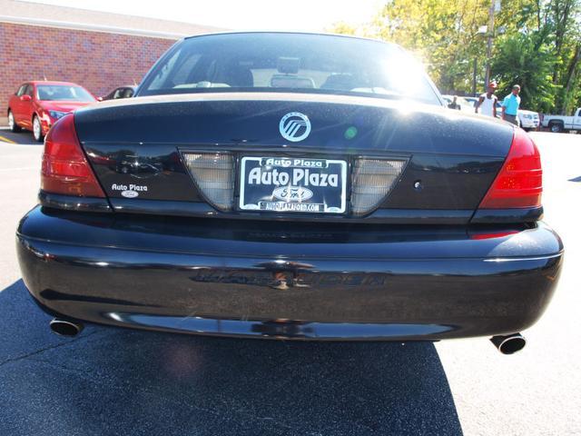 2003 Mercury Marauder SE Sedan