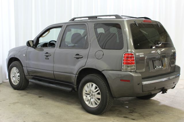 2005 Mercury Mariner 4DR SDN S AT