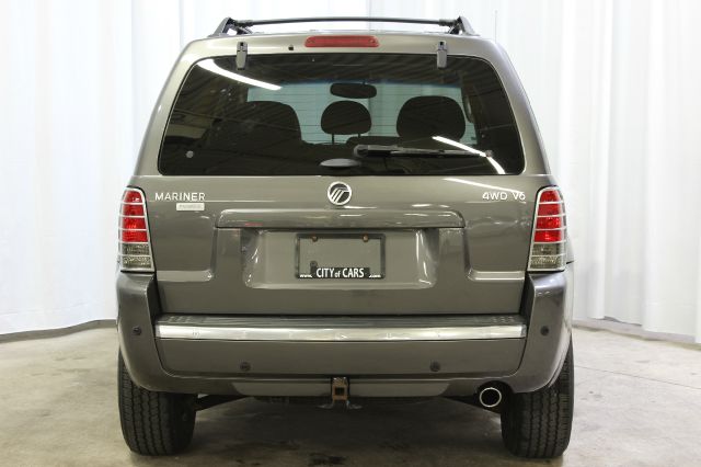 2005 Mercury Mariner 4DR SDN S AT