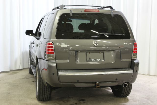 2005 Mercury Mariner 4DR SDN S AT