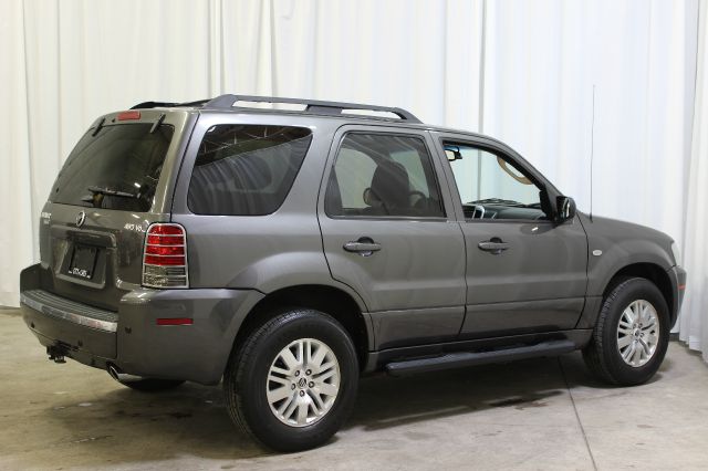 2005 Mercury Mariner 4DR SDN S AT