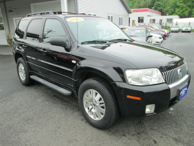 2005 Mercury Mariner 4DR SDN S AT