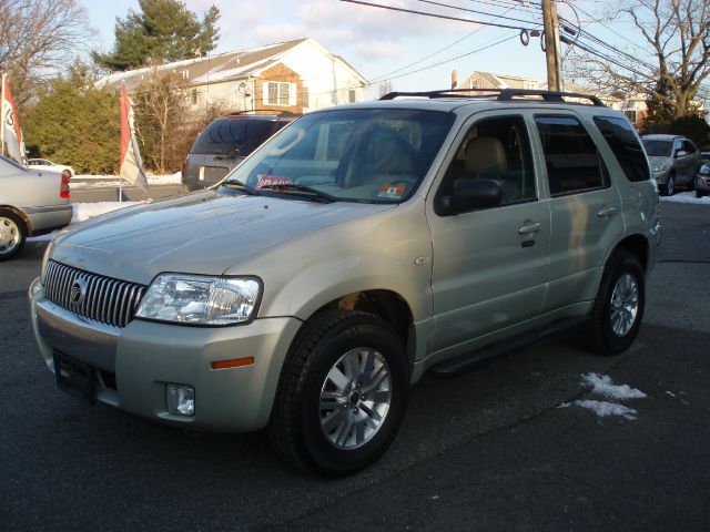 2005 Mercury Mariner 4DR SDN S AT