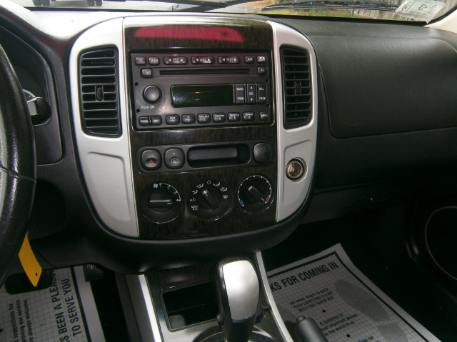 2005 Mercury Mariner Sport W/navigation