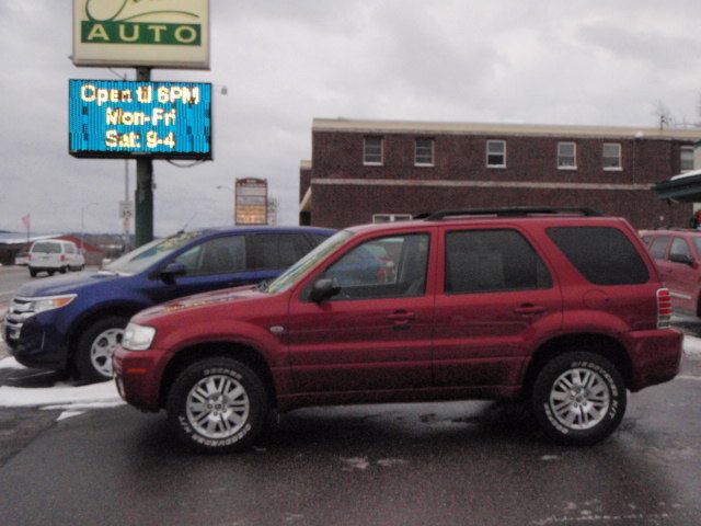 2005 Mercury Mariner 4DR SDN S AT