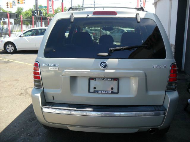 2005 Mercury Mariner 4DR SDN S AT