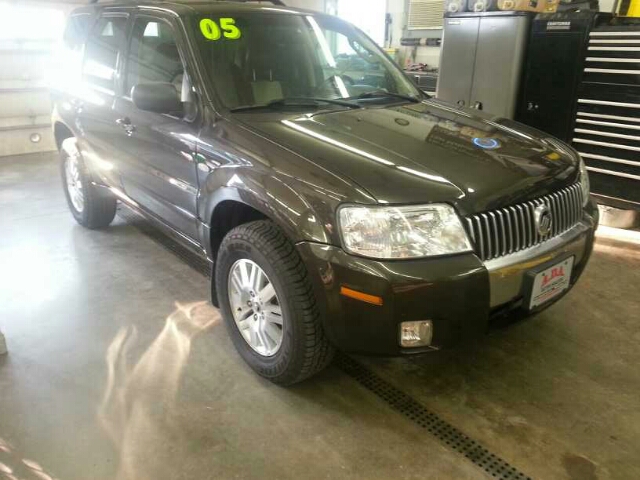 2005 Mercury Mariner Touring W/nav.sys.-res