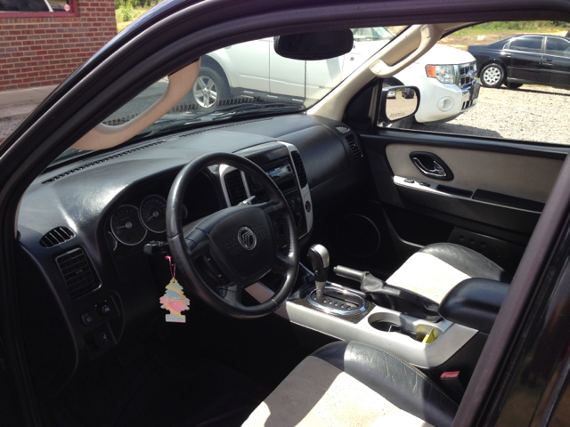 2005 Mercury Mariner CXL Front-wheel Drive