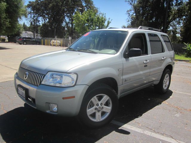 2006 Mercury Mariner Ram 3500 Diesel 2-WD