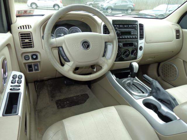 2006 Mercury Mariner Coupe