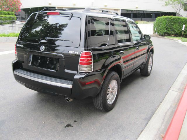 2006 Mercury Mariner 4DR SDN S AT