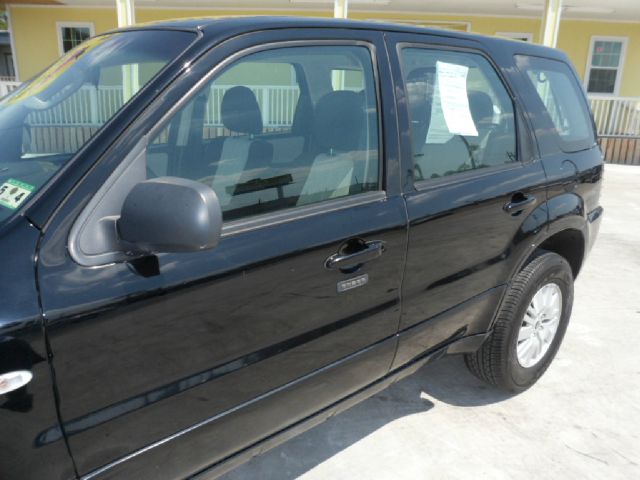 2007 Mercury Mariner Prerunner Crew Cab V6 4.0 lIte