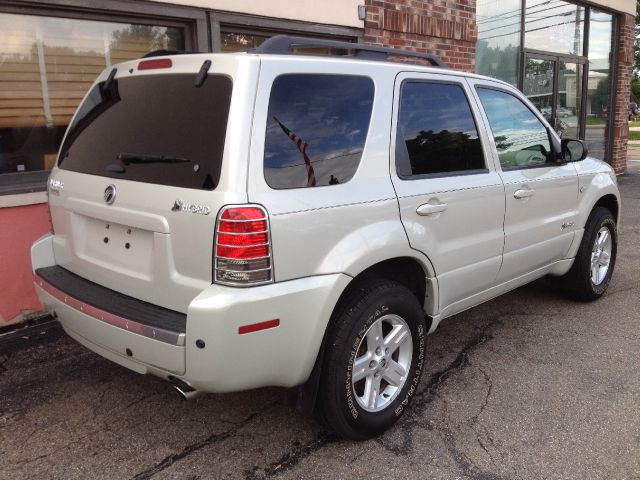 2007 Mercury Mariner LX Auto V6