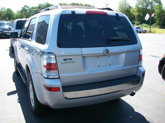 2008 Mercury Mariner Scion XB