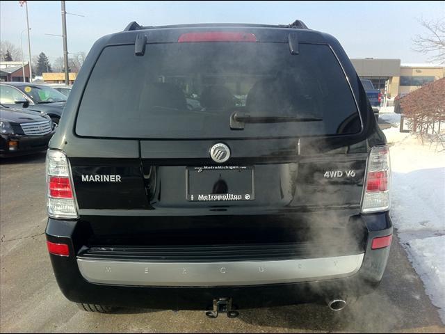 2008 Mercury Mariner Red Line