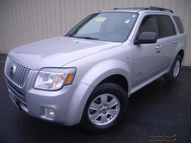 2008 Mercury Mariner XLE Van