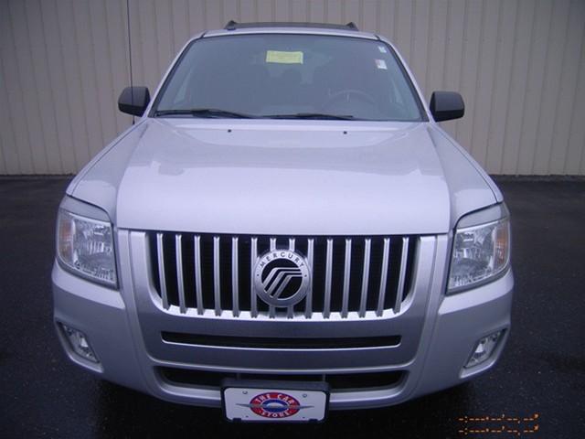 2008 Mercury Mariner XLE Van