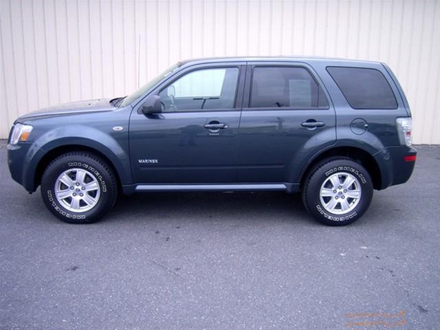 2008 Mercury Mariner 2WD Fully-loaded