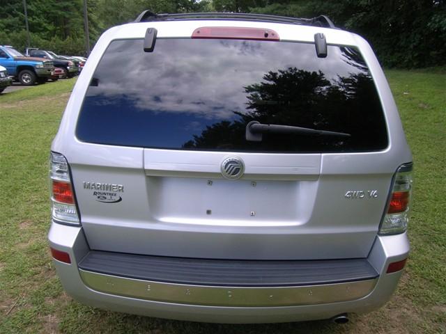 2008 Mercury Mariner Red Line