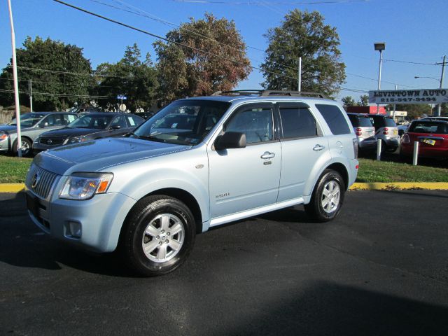 2008 Mercury Mariner XLE AWD Van