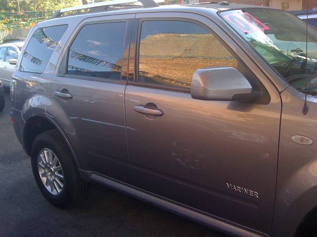 2008 Mercury Mariner 2WD 15