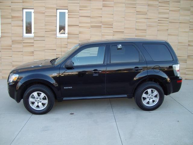 2008 Mercury Mariner SLE, Alloy Wheels