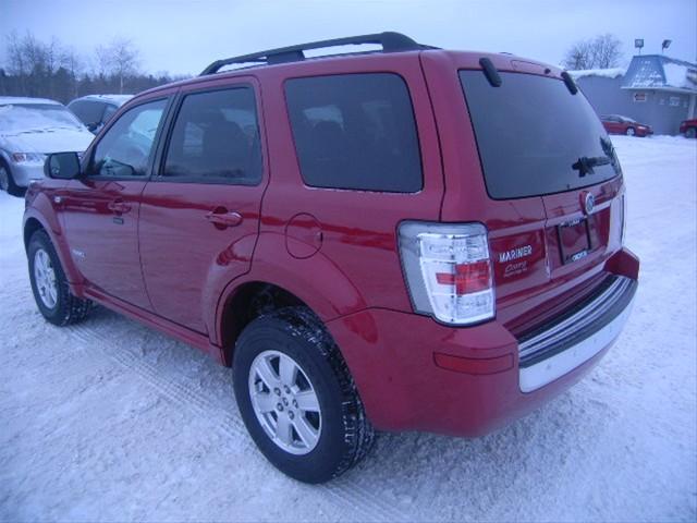 2008 Mercury Mariner XLE Van