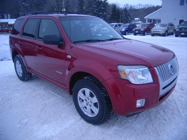 2008 Mercury Mariner XLE Van