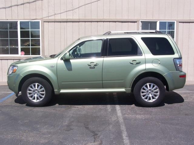 2009 Mercury Mariner XLE AWD Van