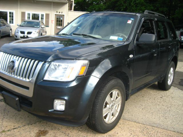 2009 Mercury Mariner XLE AWD Van