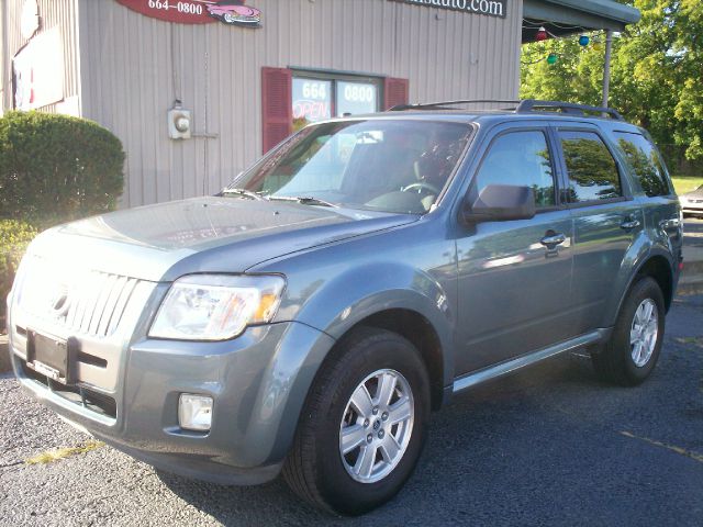 2010 Mercury Mariner XLE AWD Van