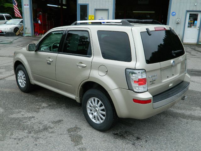 2010 Mercury Mariner 143.5 Truck