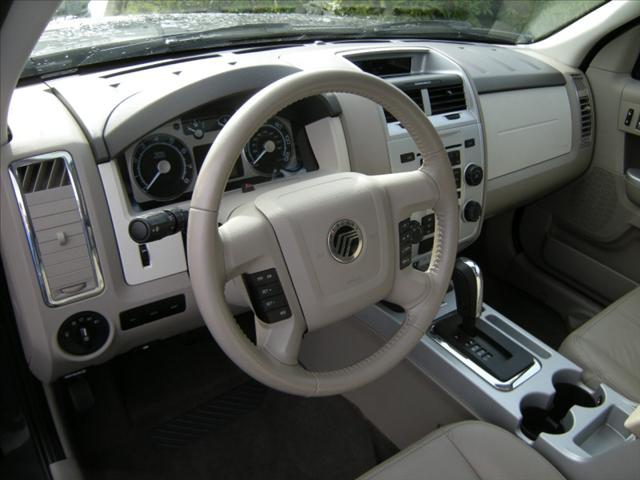 2010 Mercury Mariner Coupe