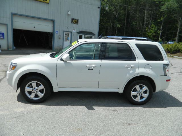 2011 Mercury Mariner 2WD Crewmax 145.7 5.7L SR5