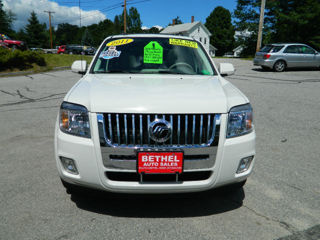 2011 Mercury Mariner 2WD Crewmax 145.7 5.7L SR5