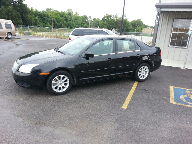 2006 Mercury Milan Red Line