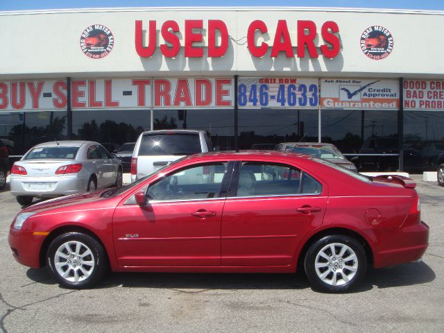 2007 Mercury Milan Red Line