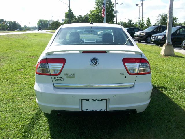 2009 Mercury Milan 4WD Crew Cab LS