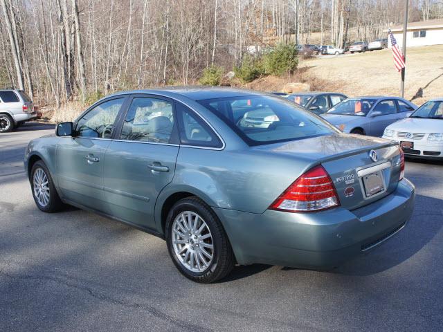 2005 Mercury Montego Coupe