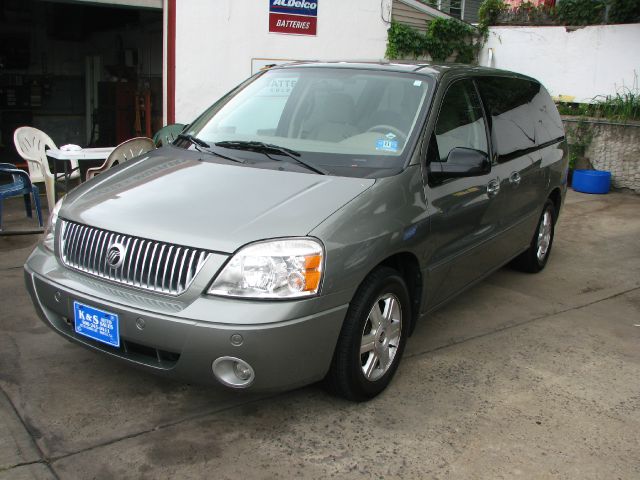 2004 Mercury Monterey Coupe