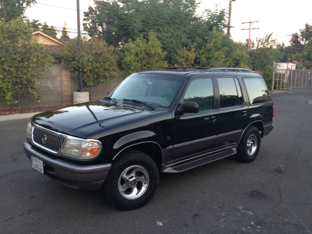 1997 Mercury Mountaineer EX - DUAL Power Doors