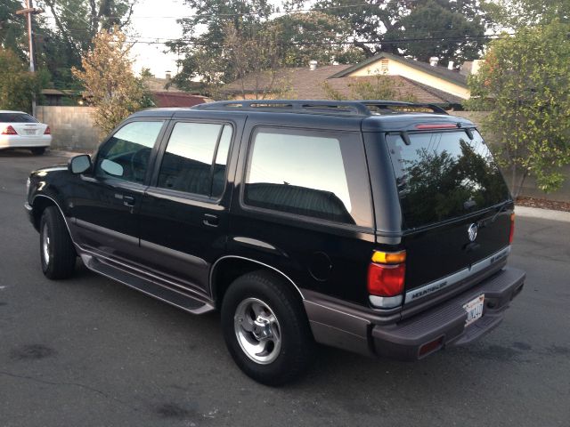 1997 Mercury Mountaineer EX - DUAL Power Doors