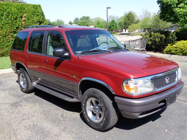 1997 Mercury Mountaineer EX - DUAL Power Doors