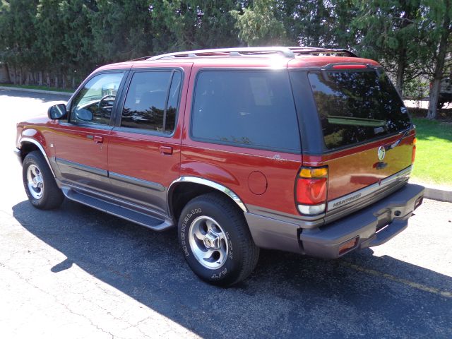 1997 Mercury Mountaineer EX - DUAL Power Doors