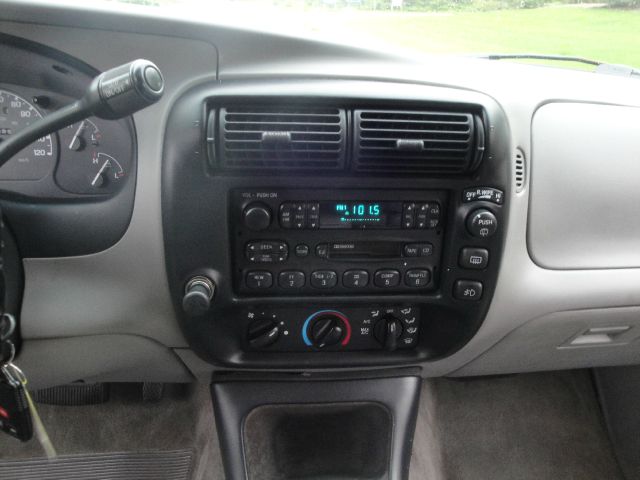 1997 Mercury Mountaineer EX - DUAL Power Doors